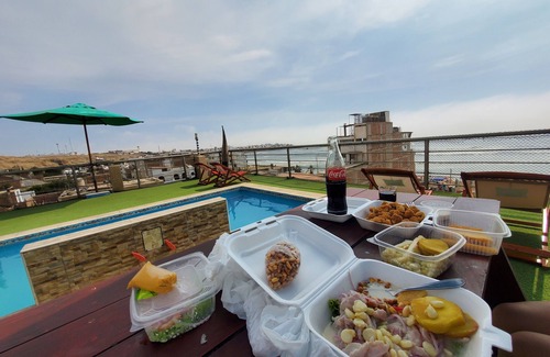 El Boqueron House | Casa de playa Huanchaco Trujillo con Piscina frente al Mar