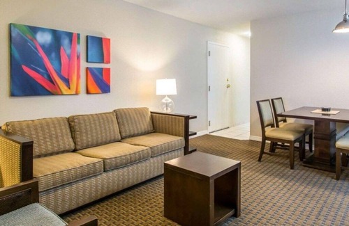 Ormond Shores Apartment | Casa Del Mar Beach Resort - Studio