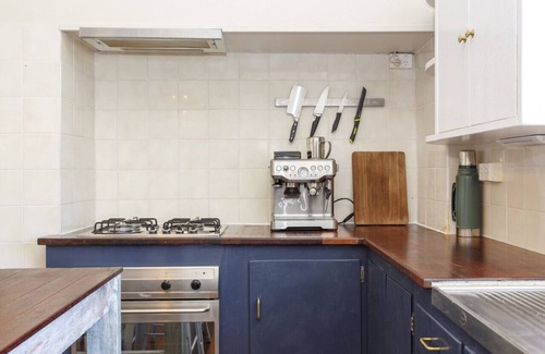 South Fremantle House | Casa Del Mar - South Fremantle Home