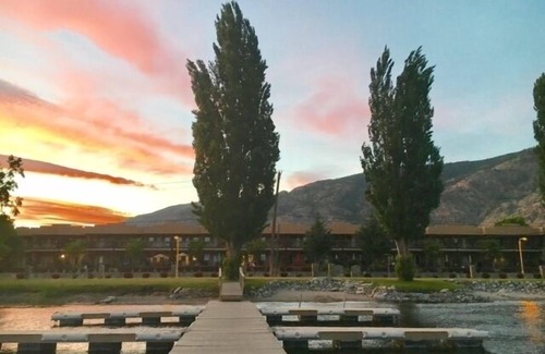 Okanagan-Similkameen Condo | Casa Del Mila Oro Beachfront 2 Bedroom Condo; Book now for spring/summer 2026