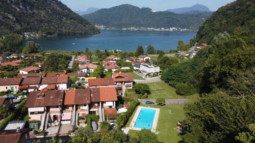 Lavena Ponte Tresa House | Casa del sole