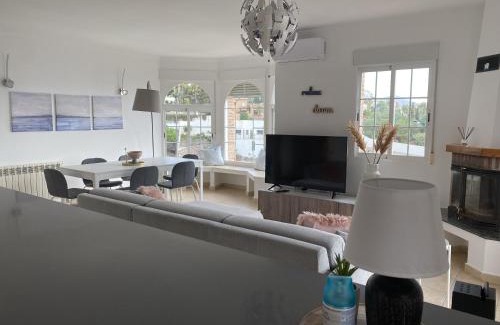 Salobrena Villa | Casa Descansa