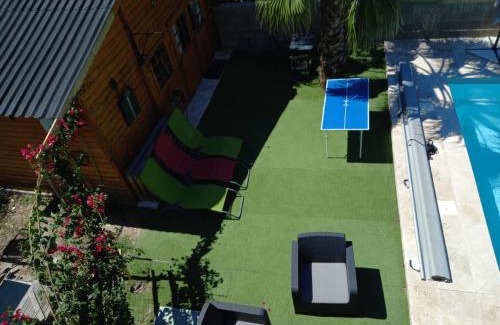 Patrimonio Ski Chalet | Casa di legnu ,charmant chalet avec piscine
