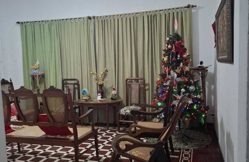 Pie de Popa House | Casa doña Elena Colonial Hotel - Sea Room Azul, with private bathroom and double bed