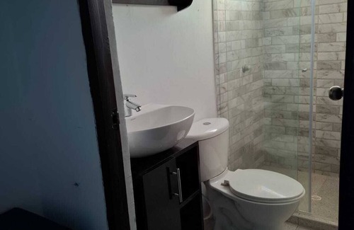 Pie de Popa House | Casa doña Elena Colonial Hotel - Sea Room Azul, with private bathroom and double bed