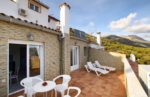 Cortes de la Frontera Cottage | Casa El Gastrónomo for 12 people