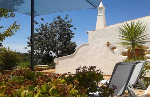 Olhao Apartment | Casa Estrela - restored 100 year old farmhouse, magical & close to the sea.