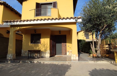 Castiadas House | Casa Federika - centro Olia Speciosa