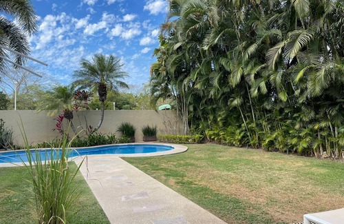 Mezcales House | Casa Flamingo con Alberca Cerca de la PLAYA