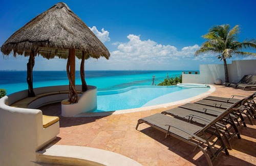 Isla Mujeres Villa | Casa Isla - Oceanfront, Tranquility, Architectural Space
