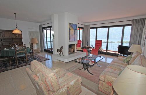 Porto Ronco Apartment | Casa Isole, 2,5-Zimmerwohnung by HolAp SA