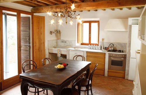 Gello House | Casa delle Aque' estate with shared pool