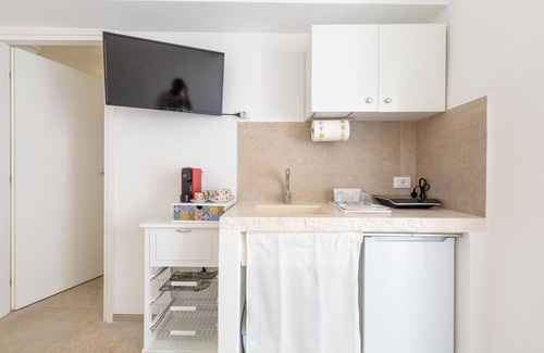 Fumarola House | Casa Itria by BarbarHouse