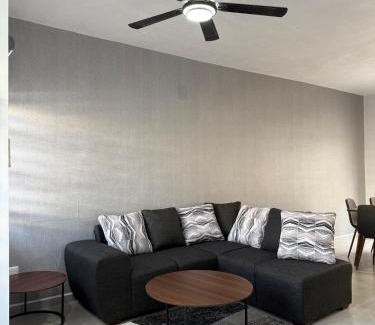 Saltillo House | Casa La Amistad Comoda Casa con 3 Habitaciones