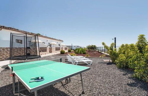 San Miguel de Abona House | Casa La Sabina De Manuel