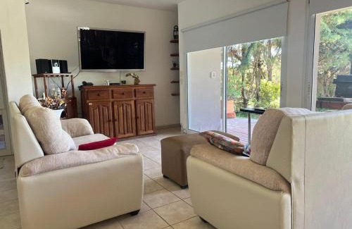 Las Grutas House | Casa Laura