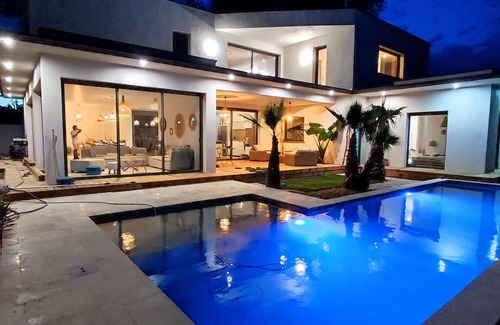 Lattes Villa | CASA LUMA between the sea and Montpellier