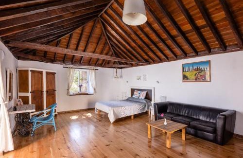 Santa Ursula House | Casa Lupe