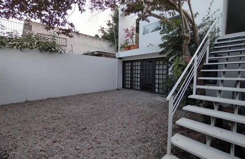 Ciudad Fernandez Apartment | Casa Mango Departamento amplio