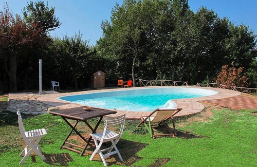 Granarola Apartment | Casa Mare Holiday in Vallugola