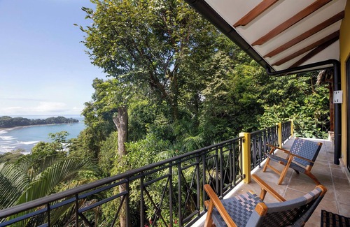 Dominicalito Condo | Casa Mareas: Ocean & Jungle View