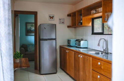 Rio Seco House | Casa Mariposa - Beach Walk Bungalows