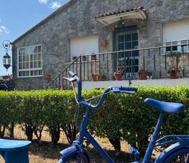 Rodeiro House | Casa Mesón