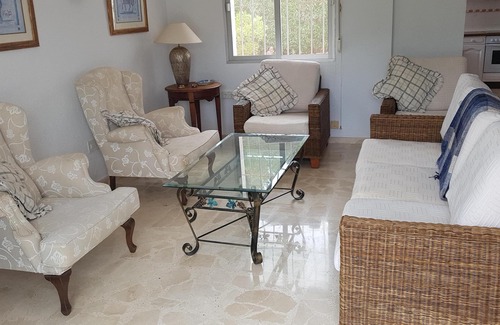 Parcent Villa | Casa Mimosa. Private 3 bedroom villa with pool in a peaceful oasis in Parcent.
