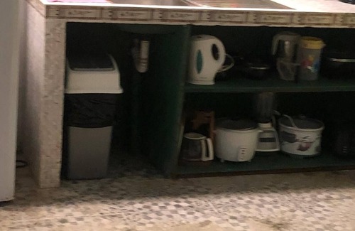 Cahuita House | 🐒CASA MONO VERDE 10 minutes walk to playa blanca, The National Park, Mepe Bus