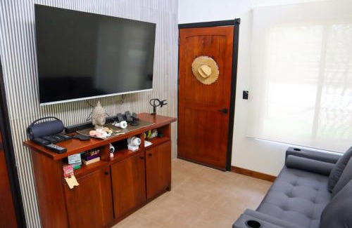Barco Quebrado House | Casa Morpho, Barrigona