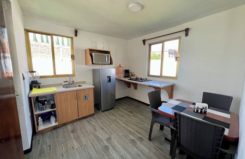 Acolman Bed & Breakfast | "Casa Caballos - Ideal for 7 people with large garden in Acolman"