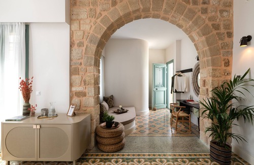 Rhodes Hotel | Casa Natura