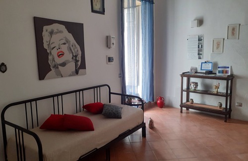 Historical Downtown Salerno Apartment | casa normanna