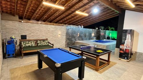 Centro House | Casa Pé na Areia com Piscina Climatizada