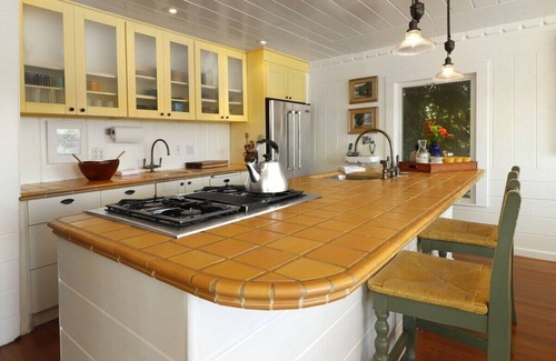 Jenner House | Casa Panama 2 to 3 Bedroom Options by the Sea