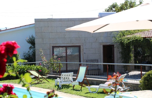 Paredes de Coura House | Casa Paz do Outeiro Pool House T2