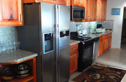 Boca Ciega Villa | Casa Redonda - Luxury Oceanfront 4 Bdrm Private Home