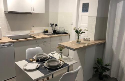 Arrabal Apartment | Casa Refugio A