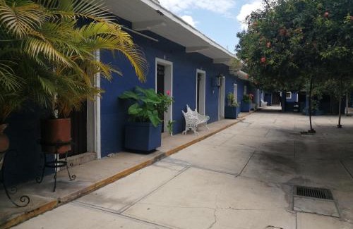 Oaxaca House | Casa Refugio Budget House 8 Rooms & 9 Bathrooms
