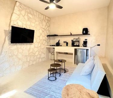 Isla Mujeres Apartment | Casa roca