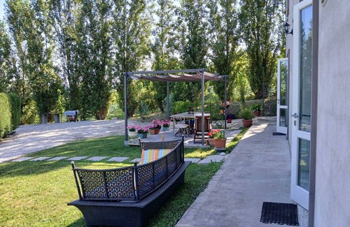 Castelnuovo Calcea Apartment | Casa San Rocco-piscina con vista sulle colline
