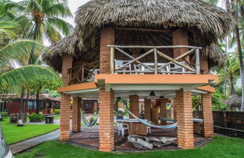 El Zonte House | Casa Tia Tita - El Zonte - Special Beach Front Property - Full House