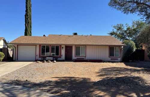 Sierra Vista House | Casa Topaz - Cul-de-Sac Home Close to Amenities