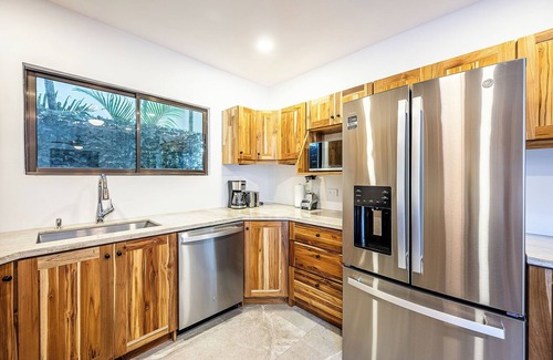 Barrio Santa Lucia House | Casa Toucan – Tropical Beachside house in a Gated Community