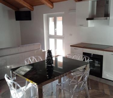 Roddi Apartment | Casa Tuja