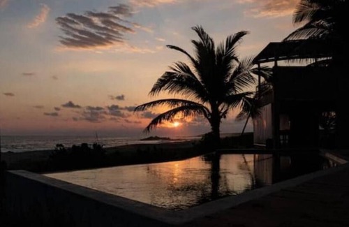 Santa Maria Tonameca House | Casa UtopiAmar: stunning front beach house in Oaxaca