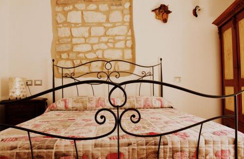 Cagli House | Casa Vacanze L'arco di Fondarca