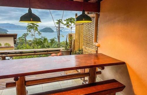 Felix House | Casa Varandas - Estúdio Beach House com Hidro