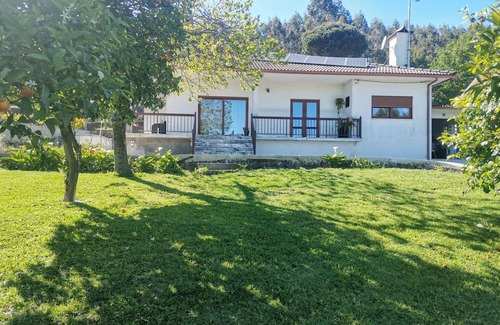 Paredes de Coura Ski Chalet | Casa Vermarl a 800 Metros do Caminho de Santiago no Sossego da Natureza