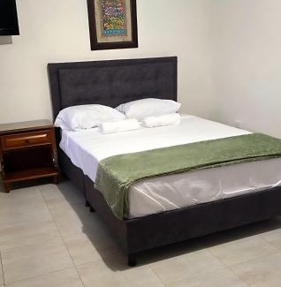 Guadalajara de Buga Apartment | Casa Vieja Alba Inés con Estacionamiento privado